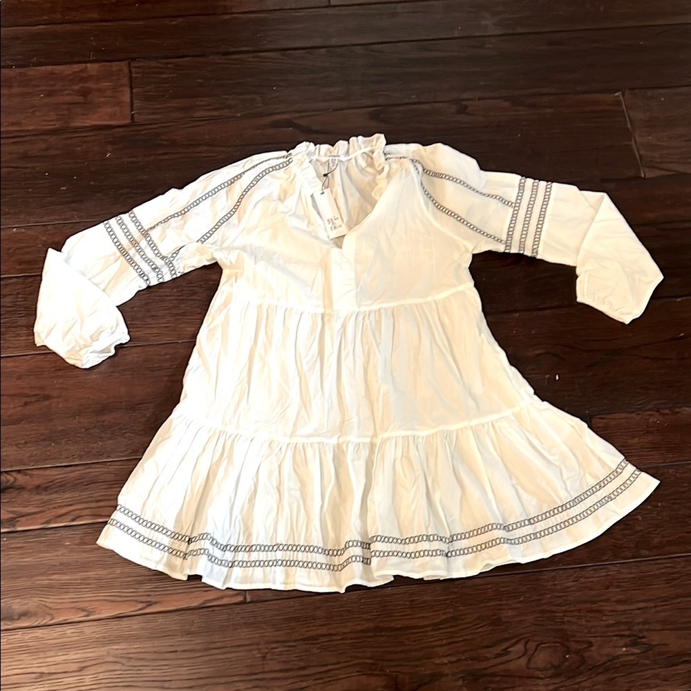 NWT BB Dakota White Ruffled dress